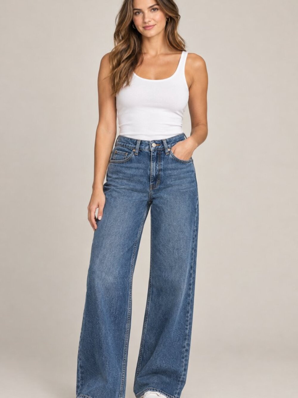 Levi’s Superlow Loose Jeans – Size 26 × 32 New With Tags